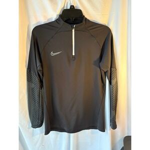 Men's Nike dri fit shirt